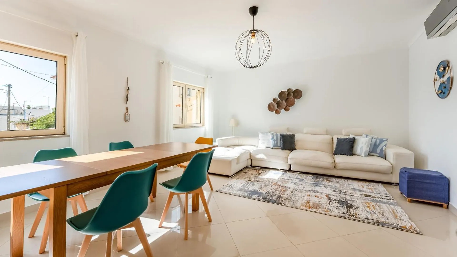 Family-Friendly Home With Ac & Patio By Lovelystay Portimão