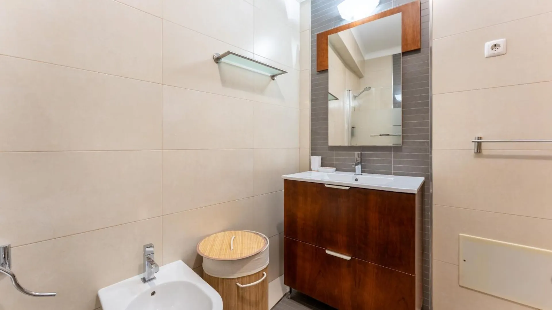 Dom wakacyjny Family-Friendly Home With Ac & Patio By Lovelystay Portimão Portugalia